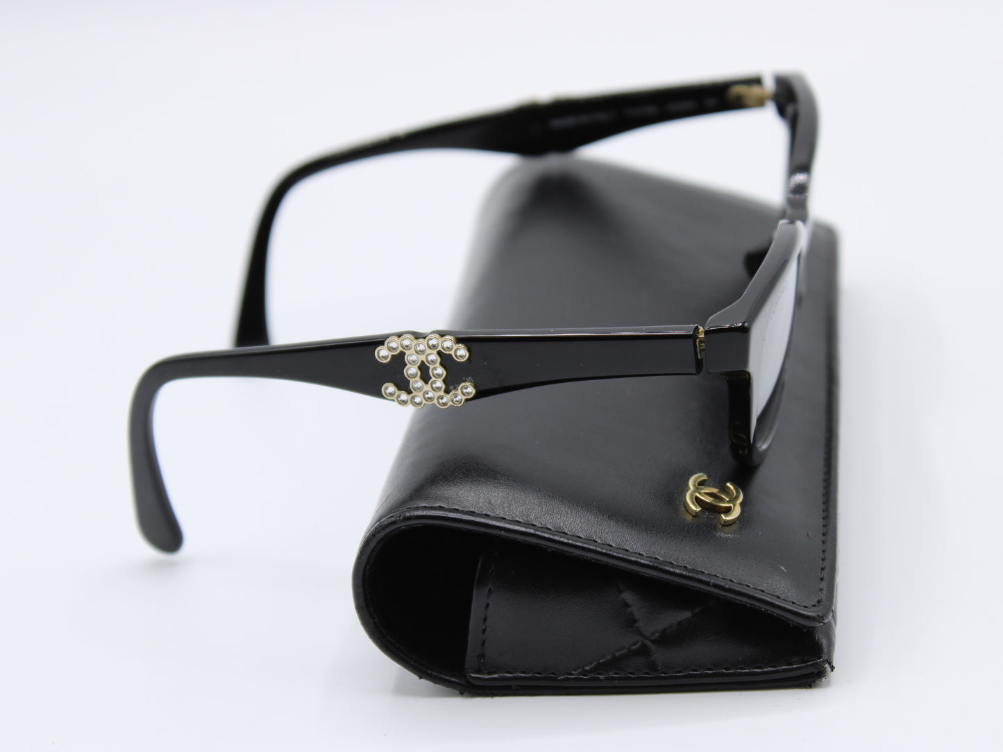 Chanel Sunglasses 2022 Black Frame Iconic Logo Used
