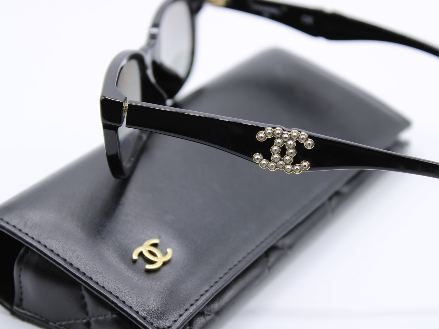 Chanel Sunglasses 2022 Black Frame Iconic Logo Used