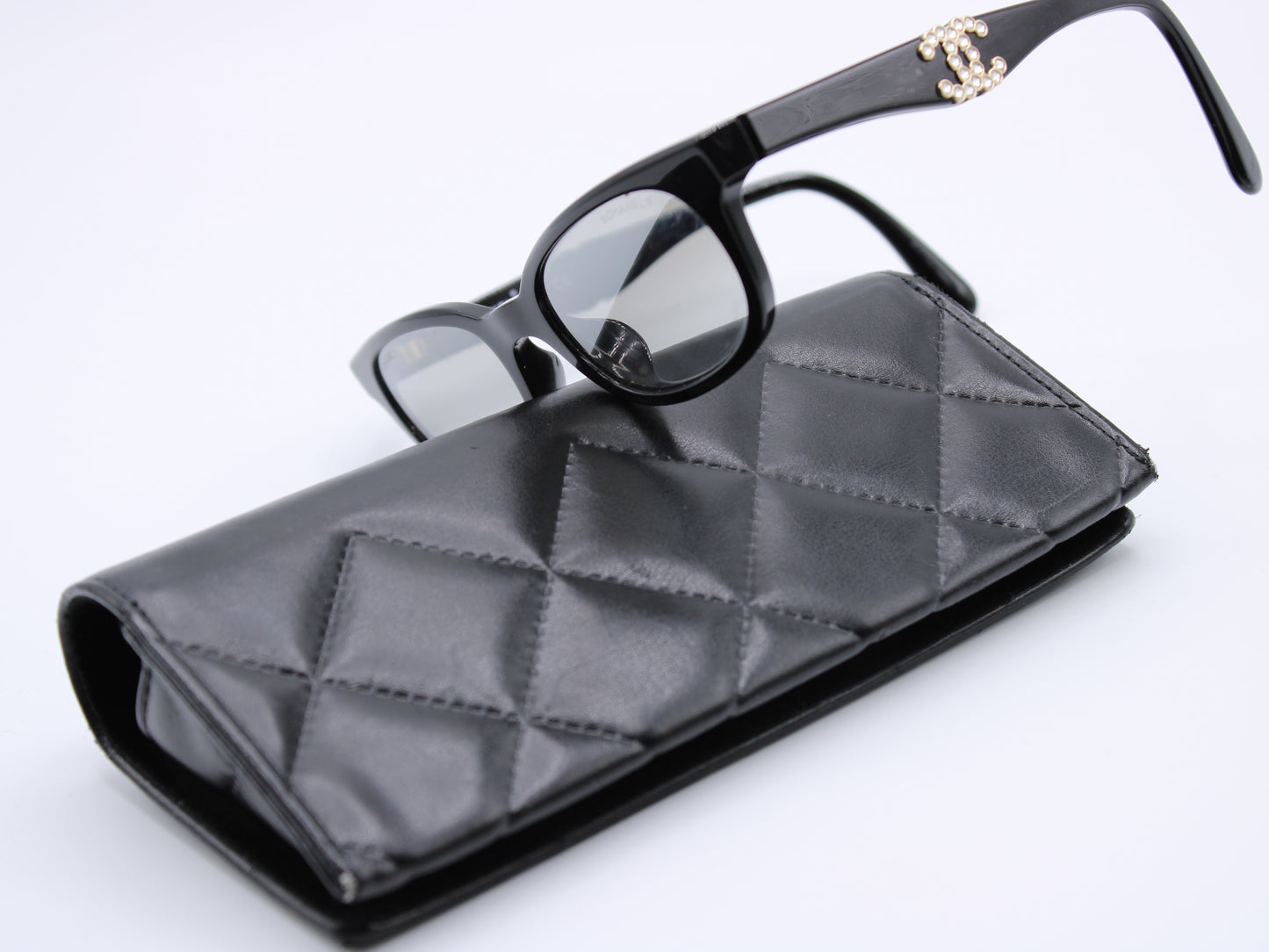 Chanel Sunglasses 2022 Black Frame Iconic Logo Used