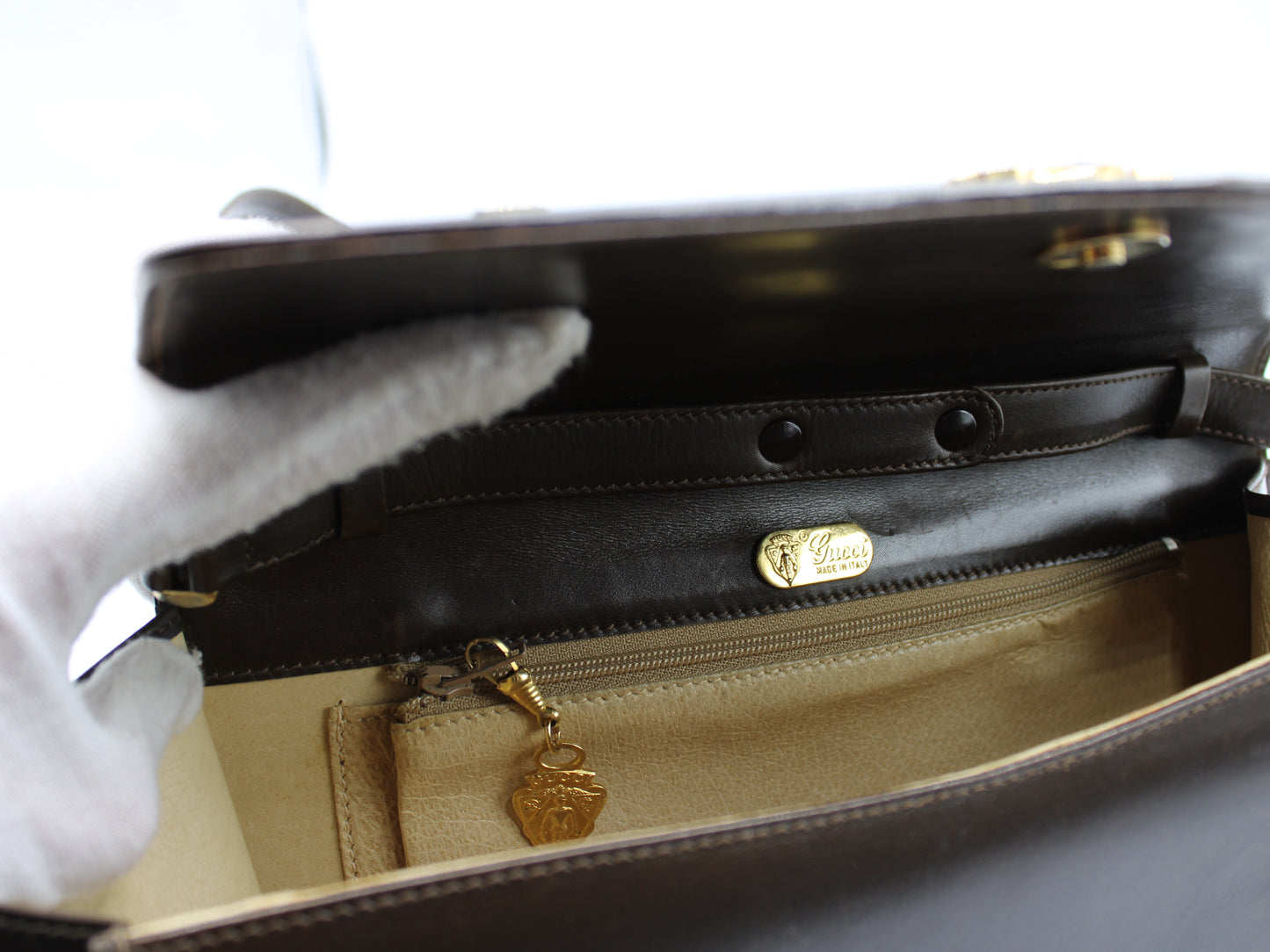 Gucci Dark Brown Leather Crossbody Bag GG Logo Vintage