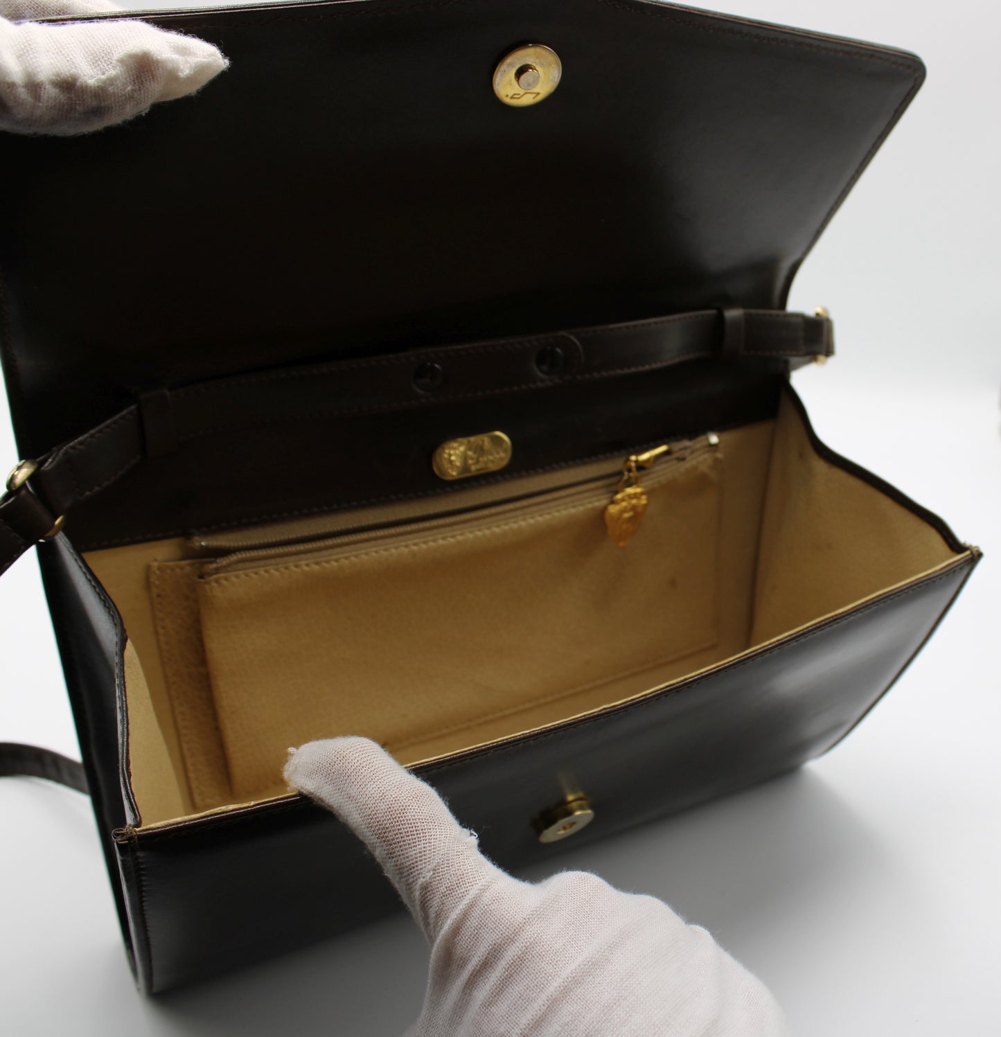 Gucci Dark Brown Leather Crossbody Bag GG Logo Vintage