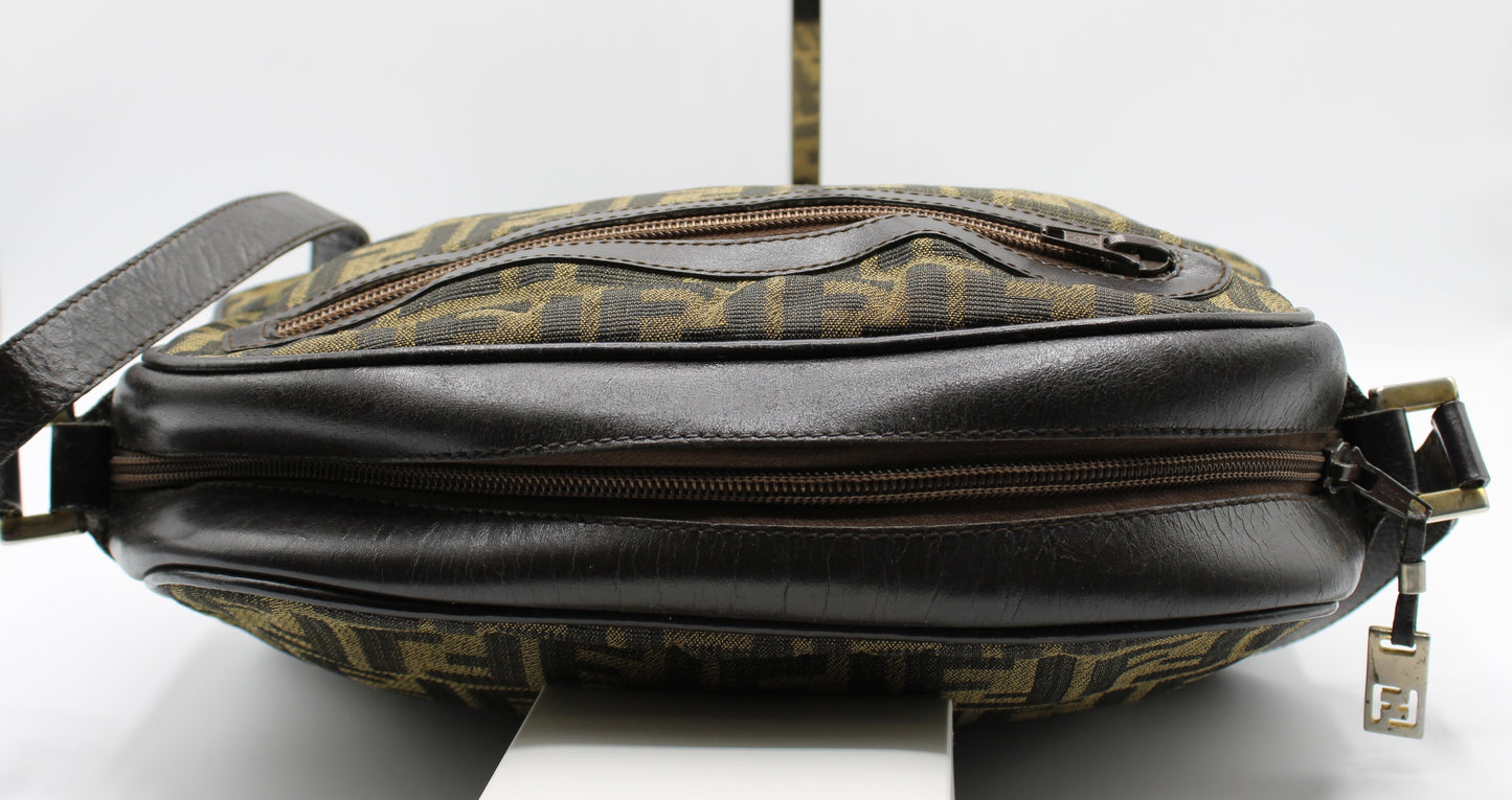 Fendi Zucca Pattern Crossbody Bag Leather Trim Front Pocket Vintage