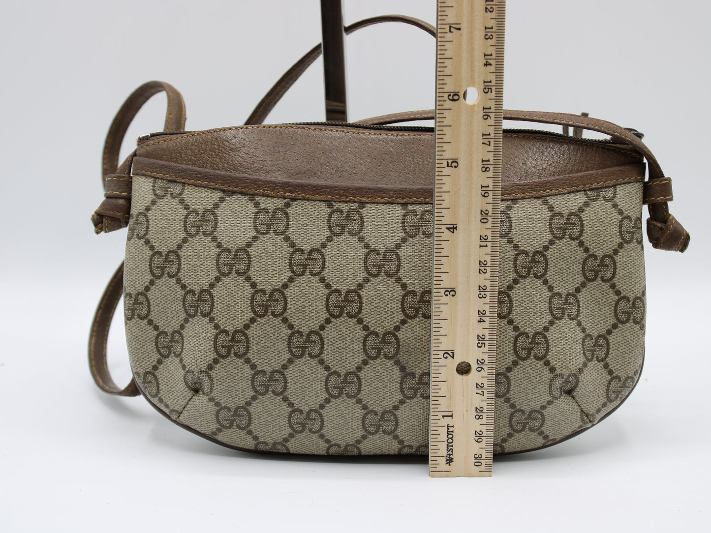 Gucci Bag GG Supreme Monogram Canvas Crossbody Brown Vintage