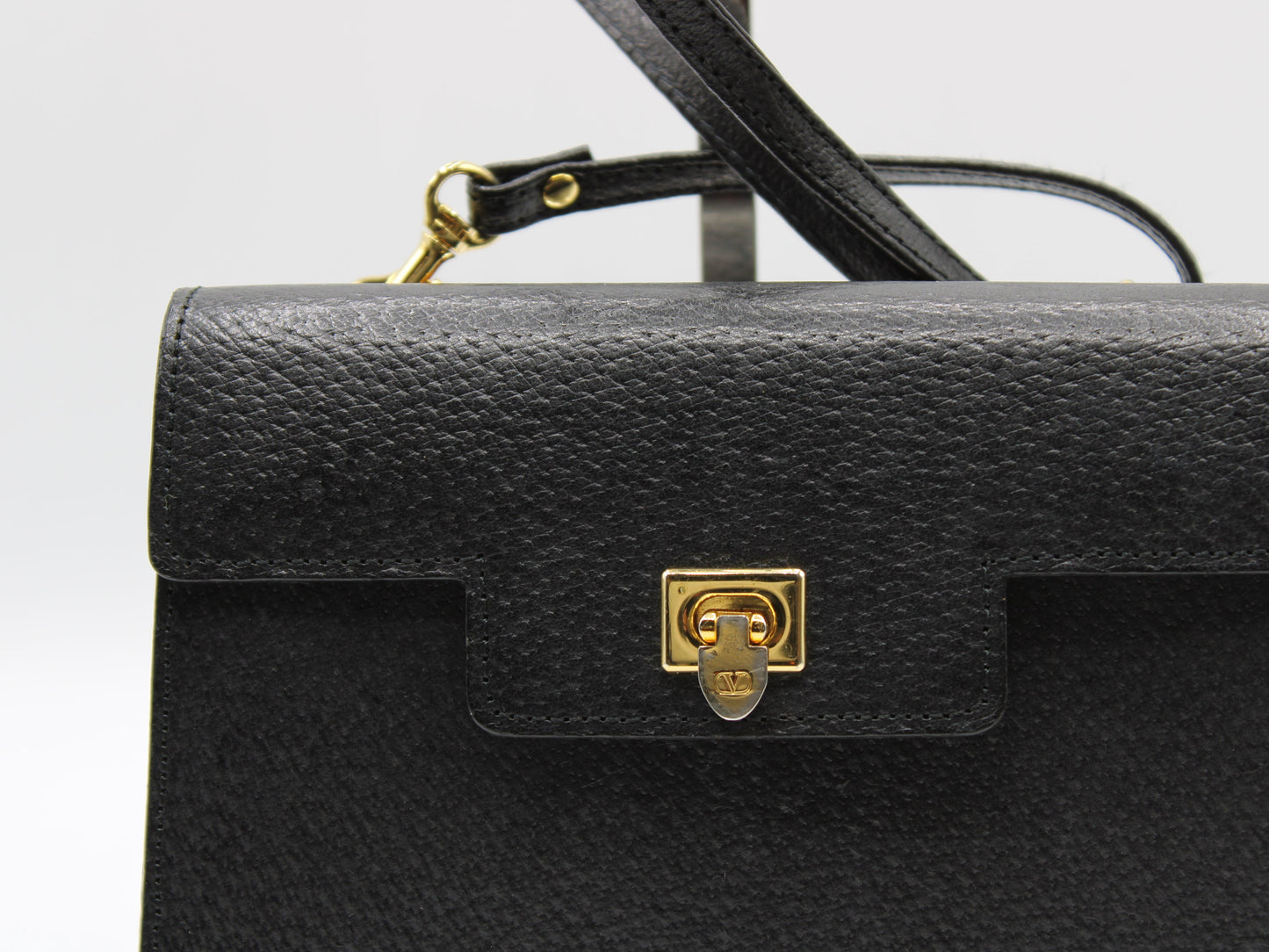 Valentino Garavani Black Leather  All Over Chain Crossbody Bag