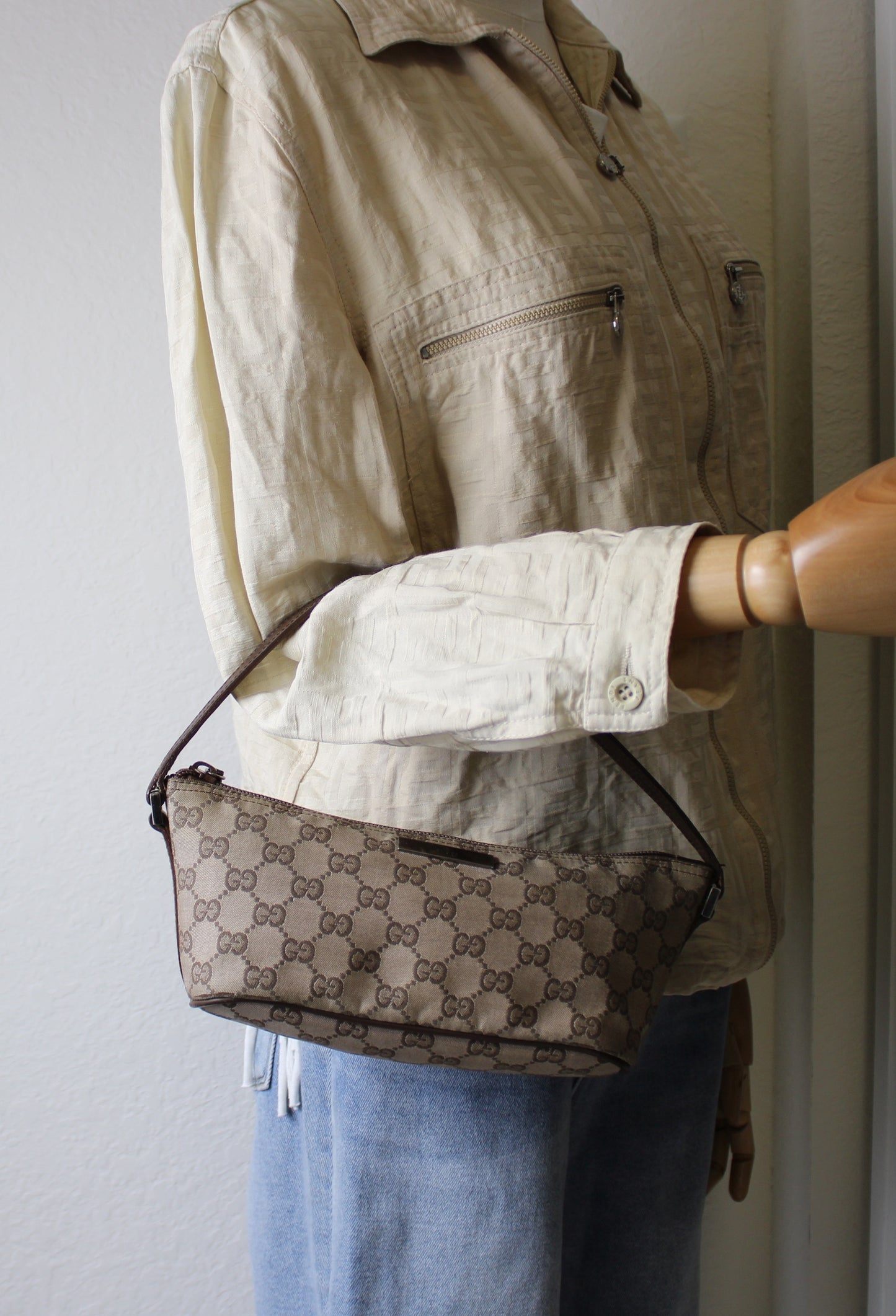 Gucci GG Canvas Boat Baguette Bag Brown Vintage