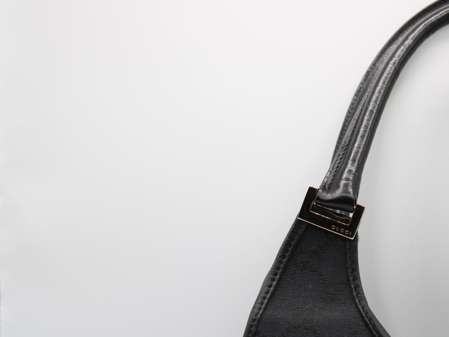 Gucci Jackie GG Canvas Leather Shoulder Bag Vintage