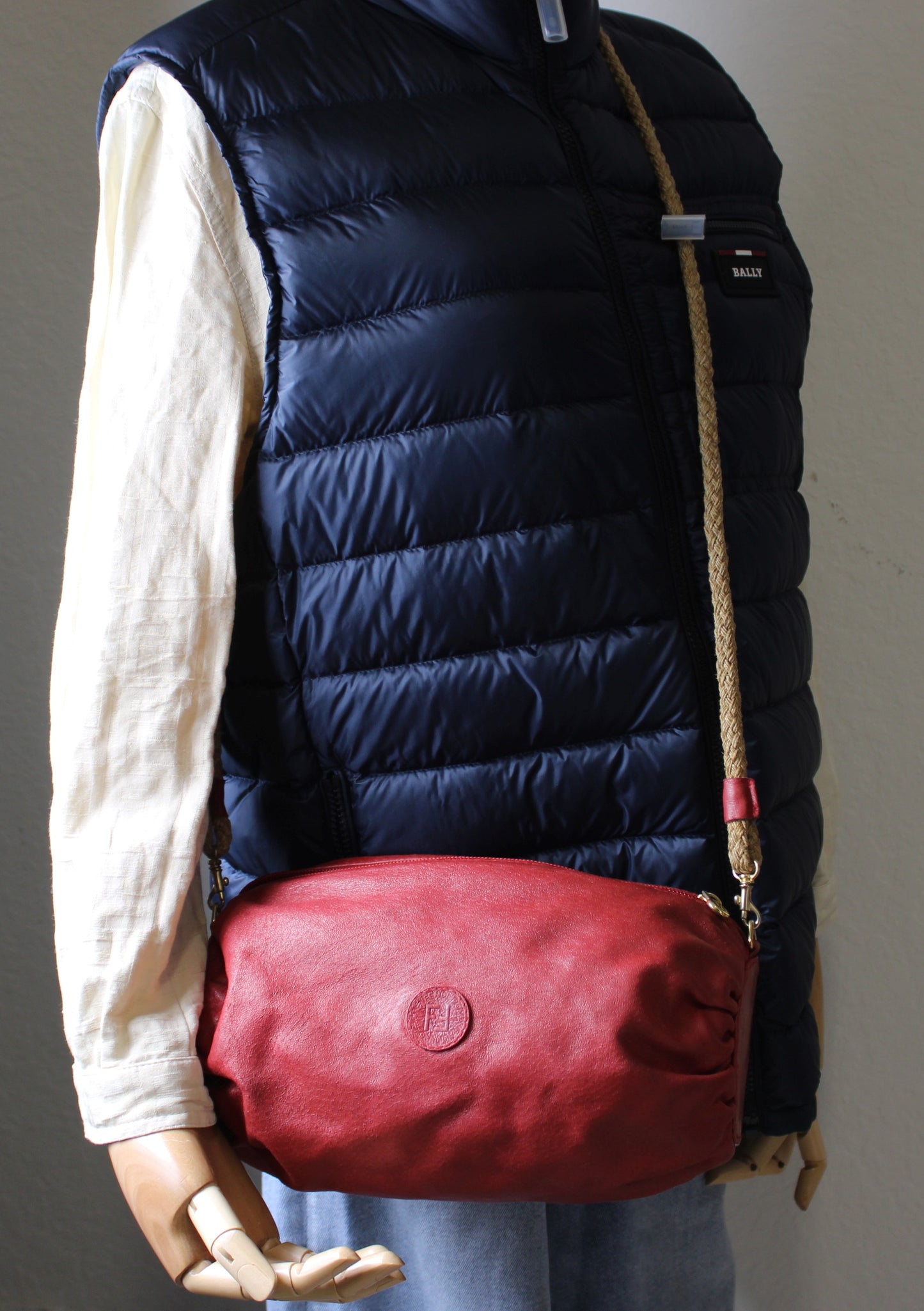 Fendi FF Logo Red Leather Crossbody Straw Strap Bag Vintage