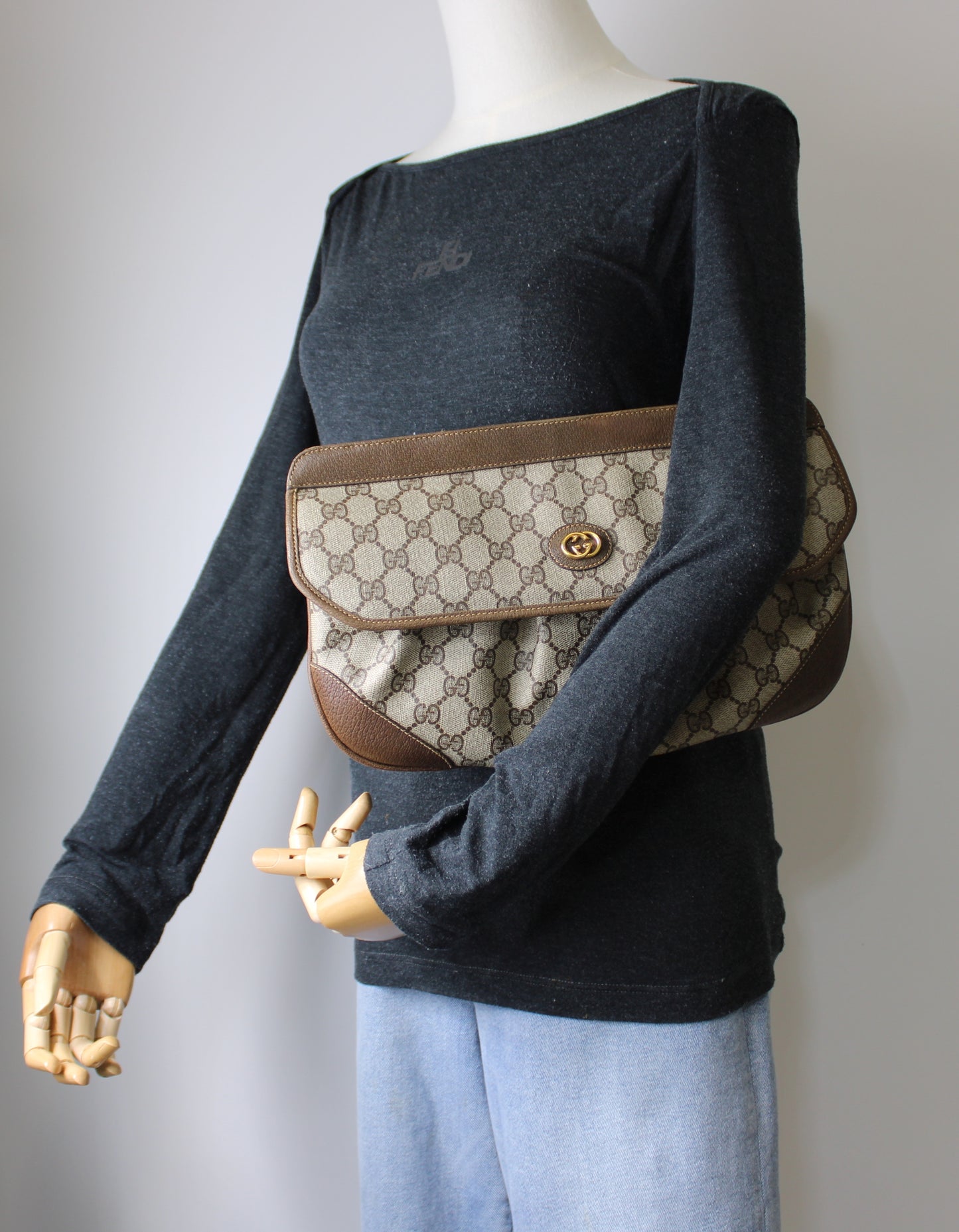 Gucci Ophidia GG Monogram Brown Canvas and Leather Clutch Bag Vintage