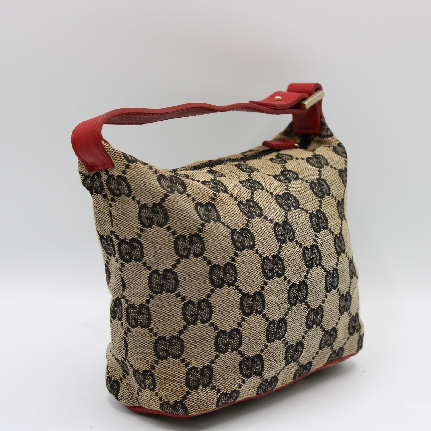 Gucci Beige GG Monogram Canvas Mini Pouch Red Leather Handle