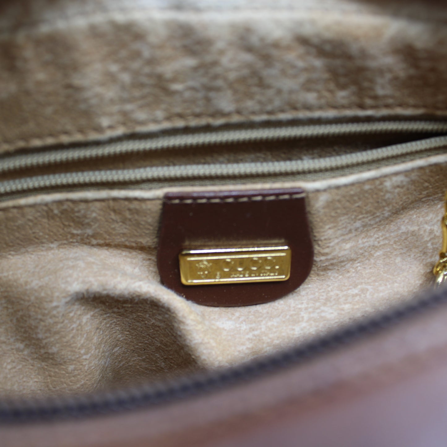 Gucci Microguccissima Supreme Brown Removable Pouch & Crossbody Bag