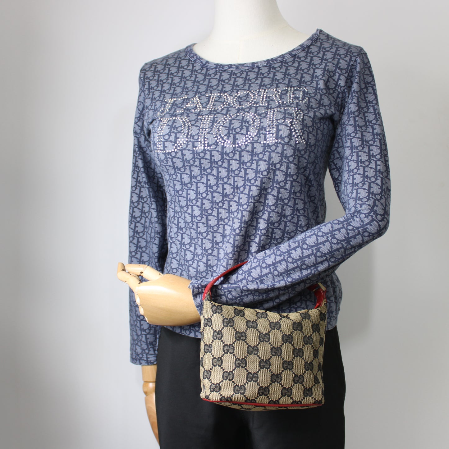 GUCCI Beige GG Canvas Red Leather Mini Pouch Handbag