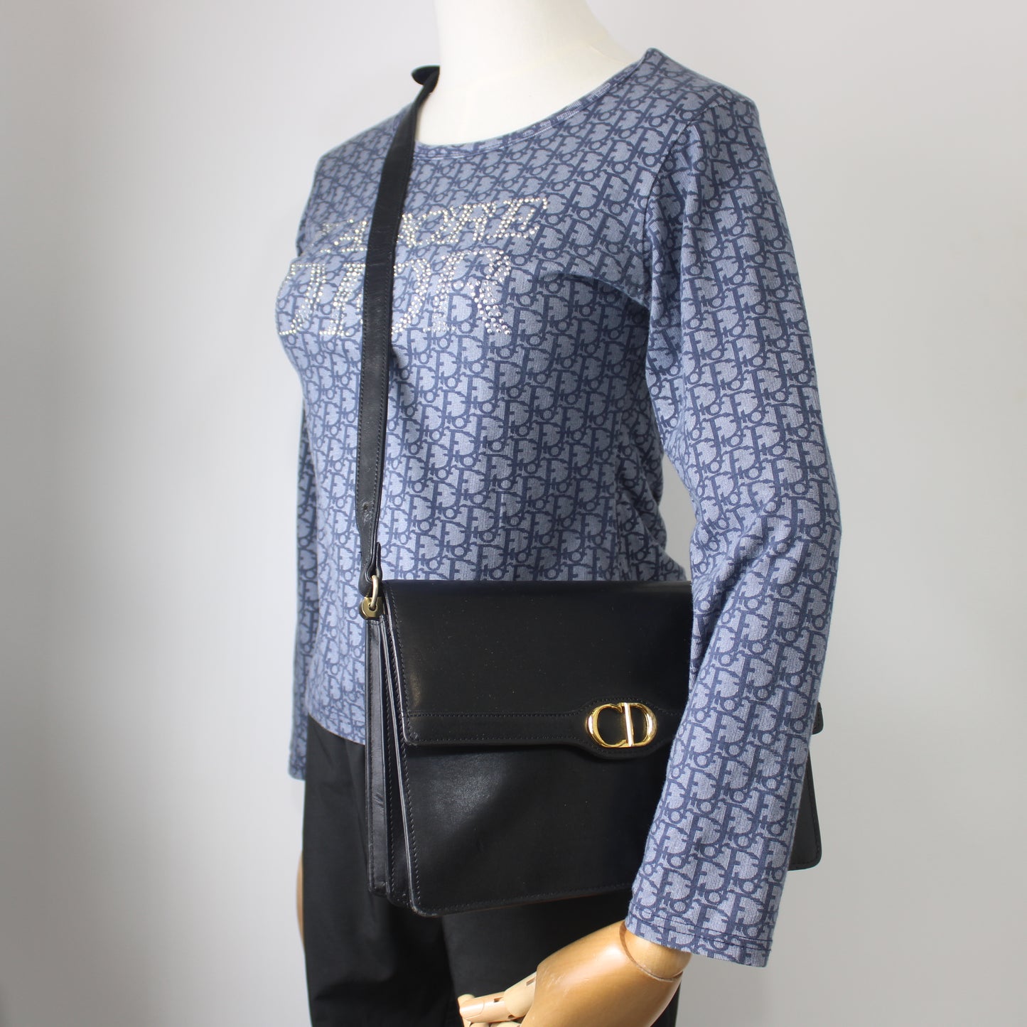 Christian Dior Black Leather CD Logo Crossbody Bag