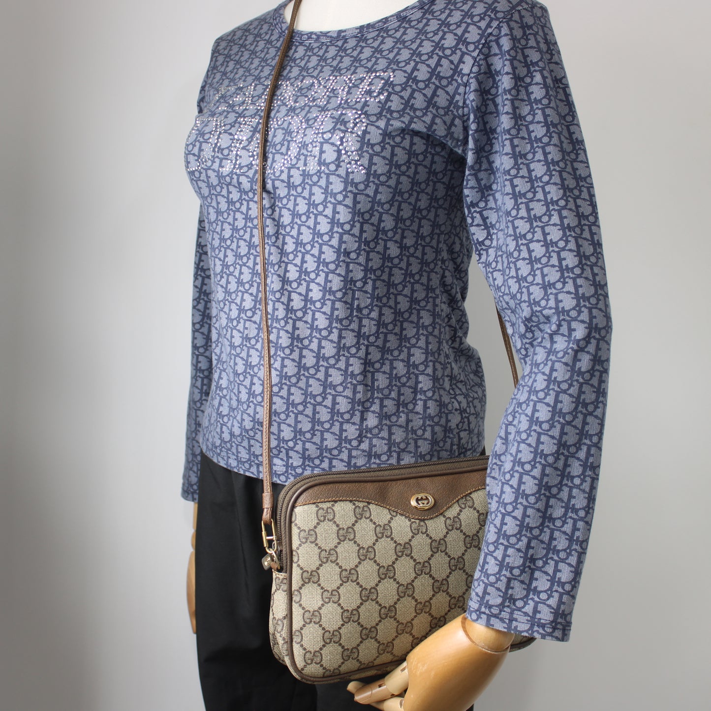 Gucci Brown GG Supreme Canvas Leather Trim Crossbody Bag