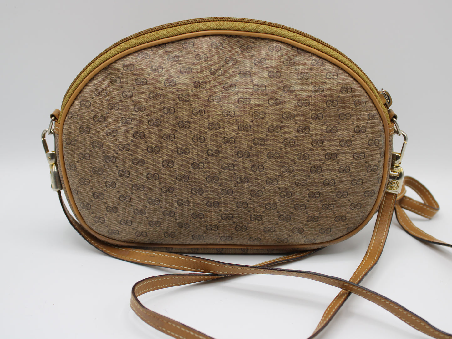 Gucci Bree Crossbody GG Brown Shoulder Bag Vintage