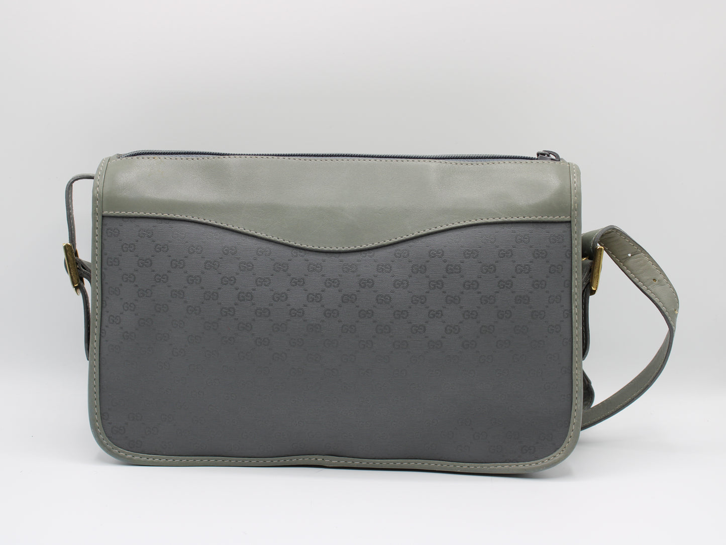 Gucci Bag Micro GG Monogram Pattern Crossbody Olive Leather  Vintage