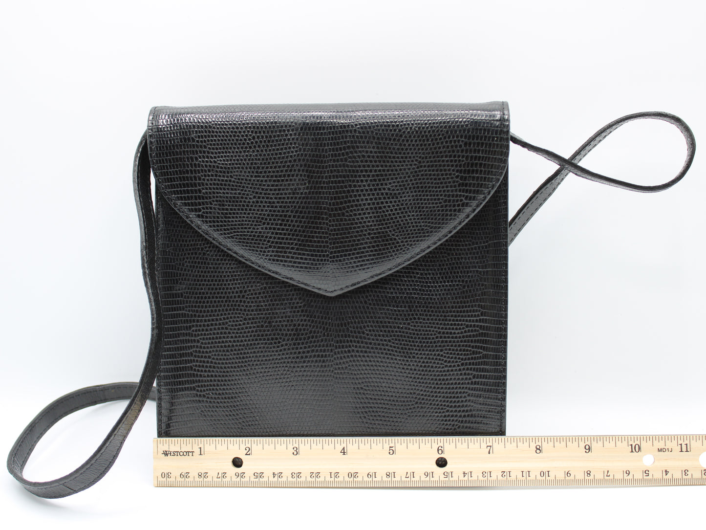 Yves Saint Laurent Lizard Leather Crossbody Chic Black Bag Vintage