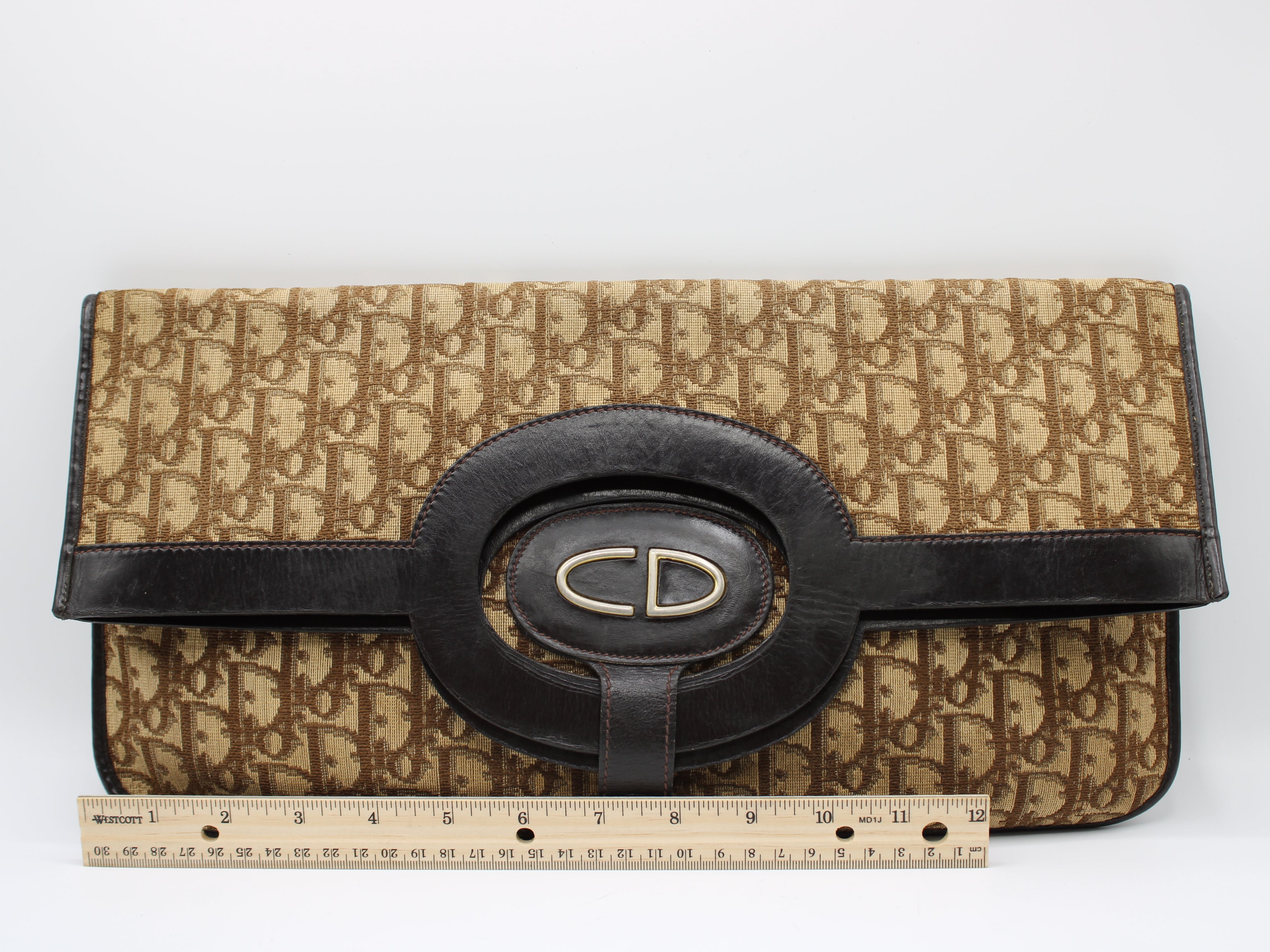 Vintage dior monogram on sale clutch