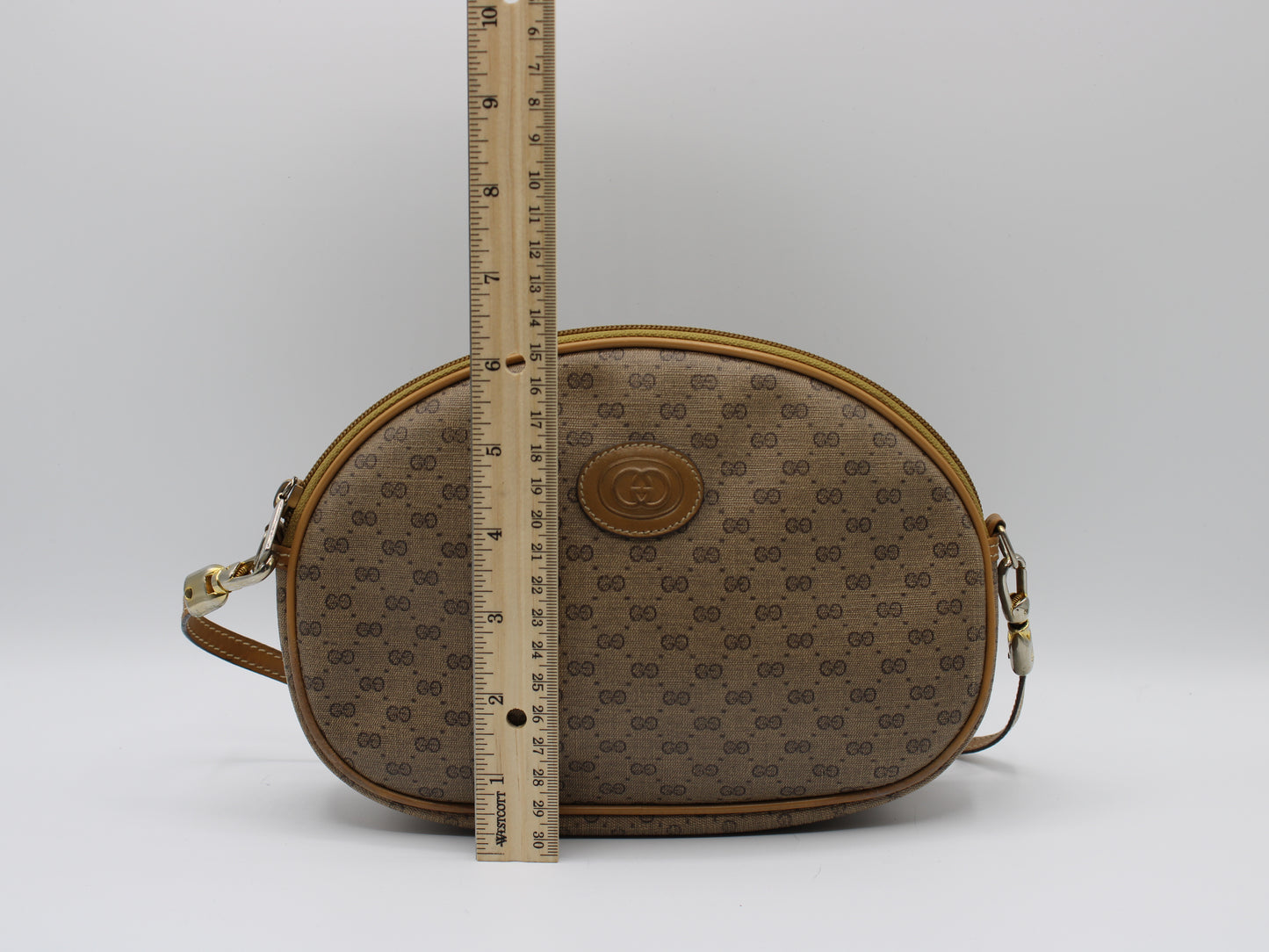 Gucci Bree Crossbody GG Brown Shoulder Bag Vintage