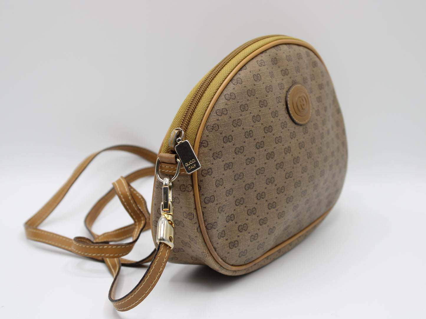 Gucci Bree Crossbody GG Brown Shoulder Bag Vintage