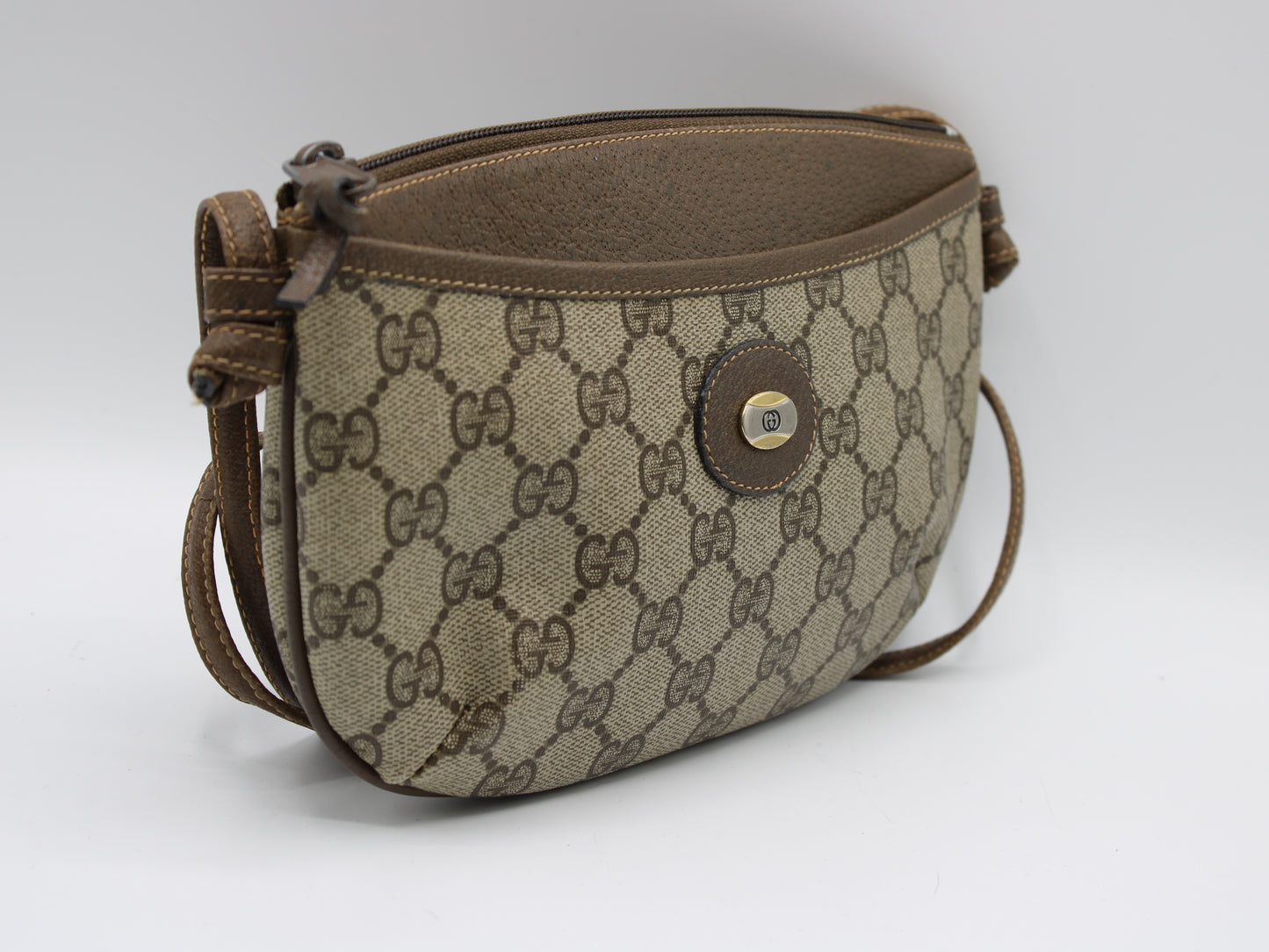 GUCCI GG Plus Brown Canvas Crossbody Bag Vintage