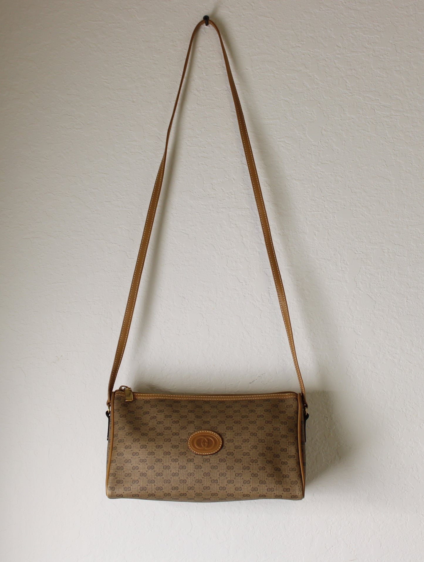 Gucci Micro Small GG Canvas Triangular Crossbody Bag Vintage