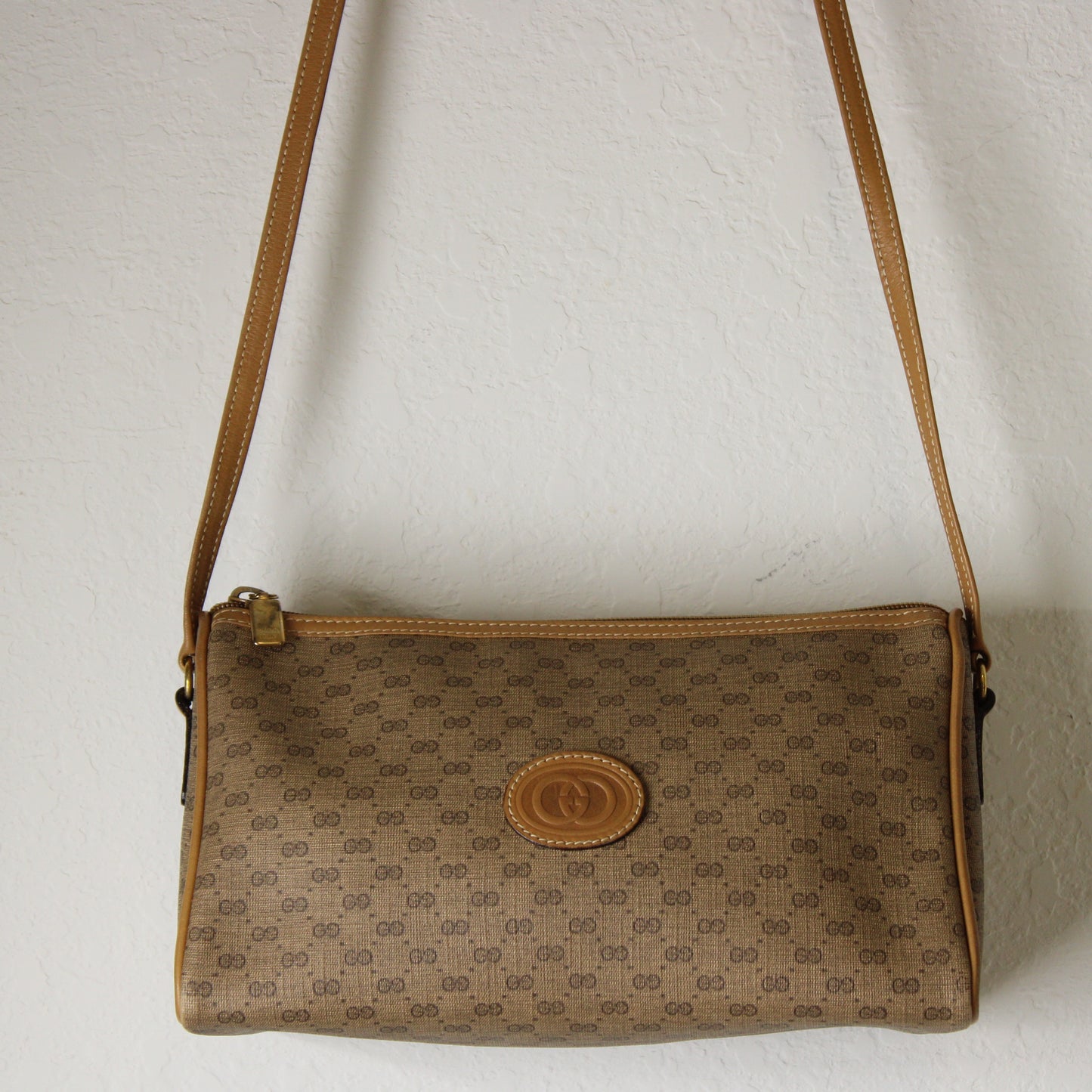 Gucci Micro Small GG Canvas Triangular Crossbody Bag Vintage