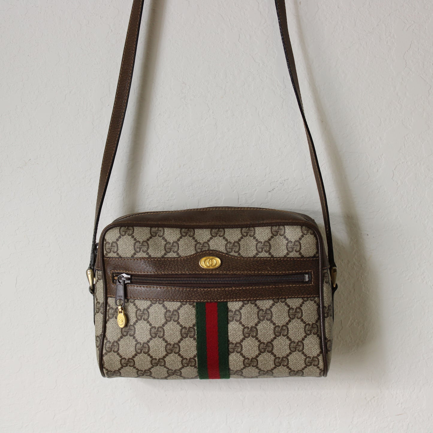 Gucci Ophidia GG Supreme Canvas Crossbody Bag Vintage