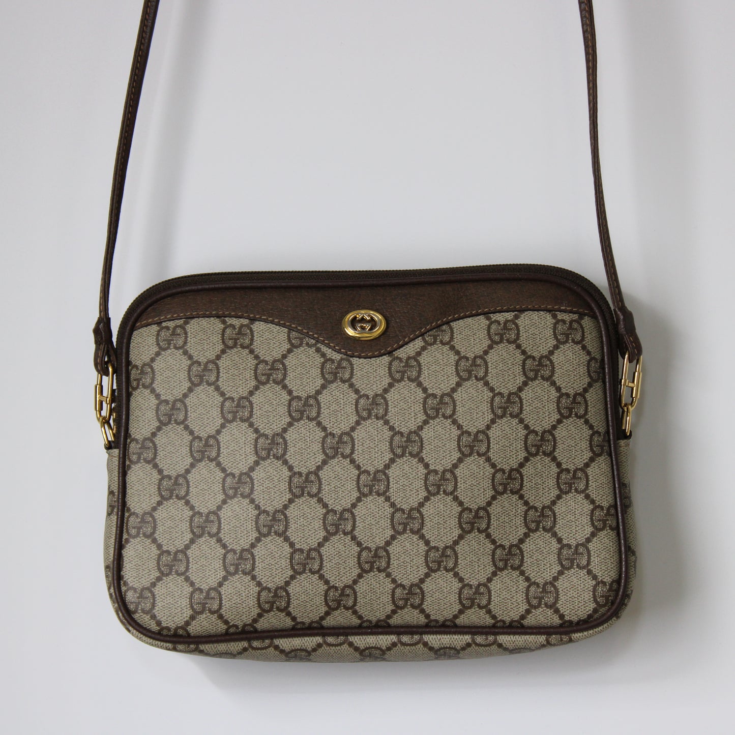 Gucci Brown GG Supreme Canvas Medium Crossbody Bag