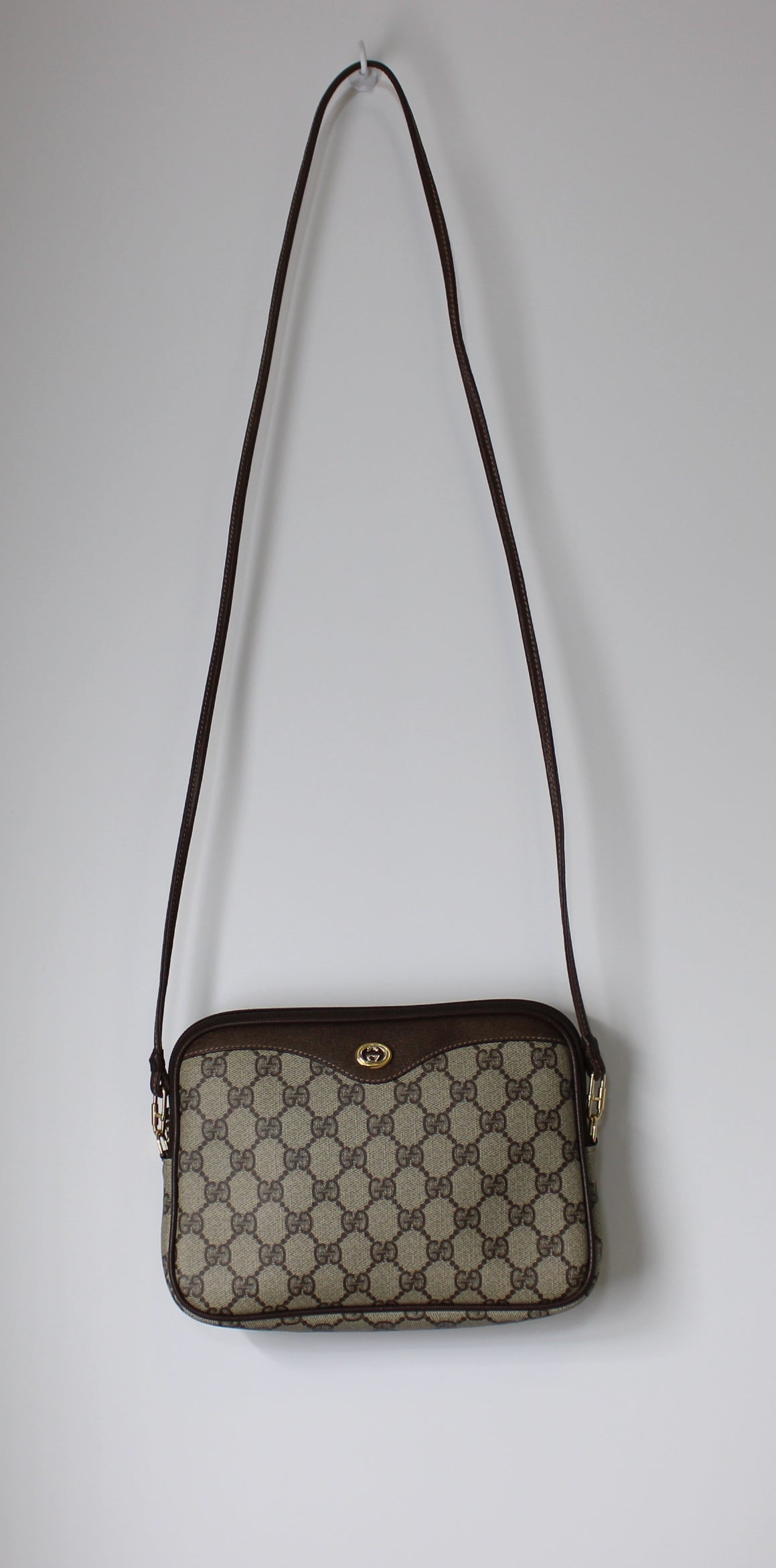 Gucci Brown GG Supreme Canvas Medium Crossbody Bag