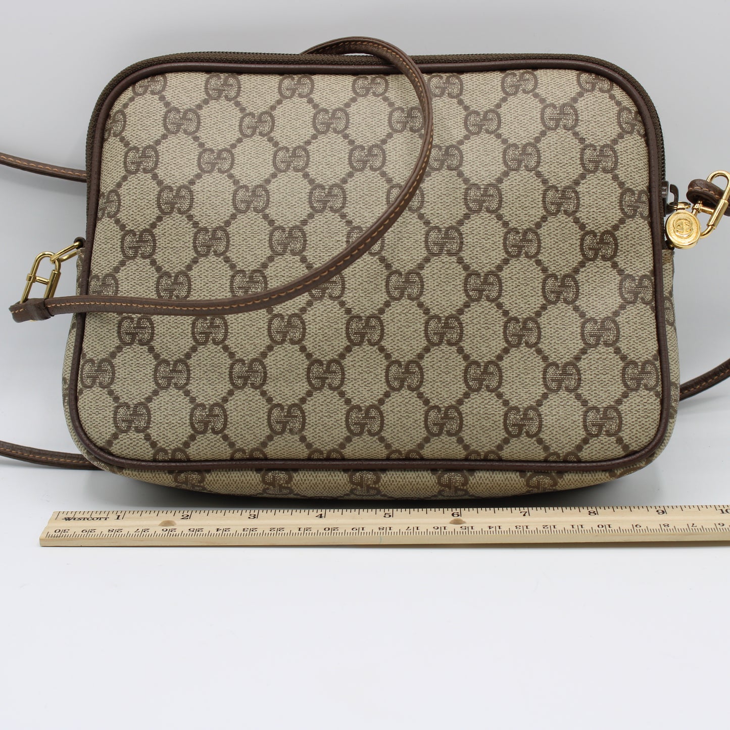 Gucci Brown GG Supreme Canvas Medium Crossbody Bag