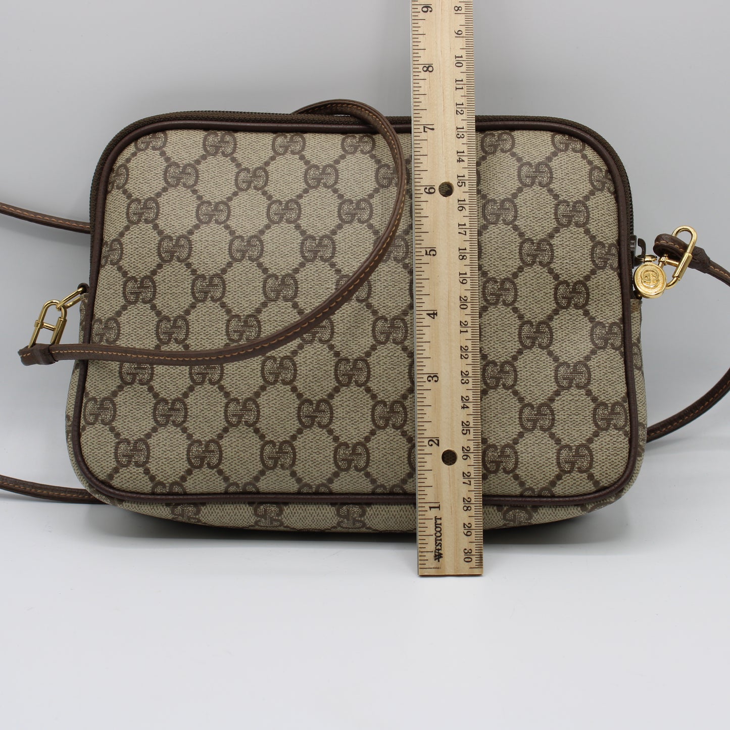 Gucci Brown GG Supreme Canvas Medium Crossbody Bag