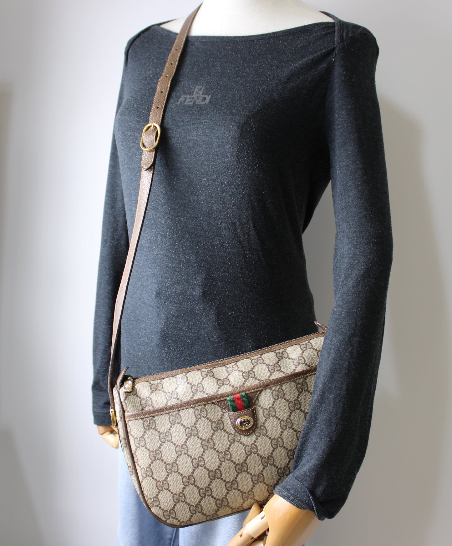 Gucci Petite Brown GG Sherry Line Ophidia Crossbody Bag