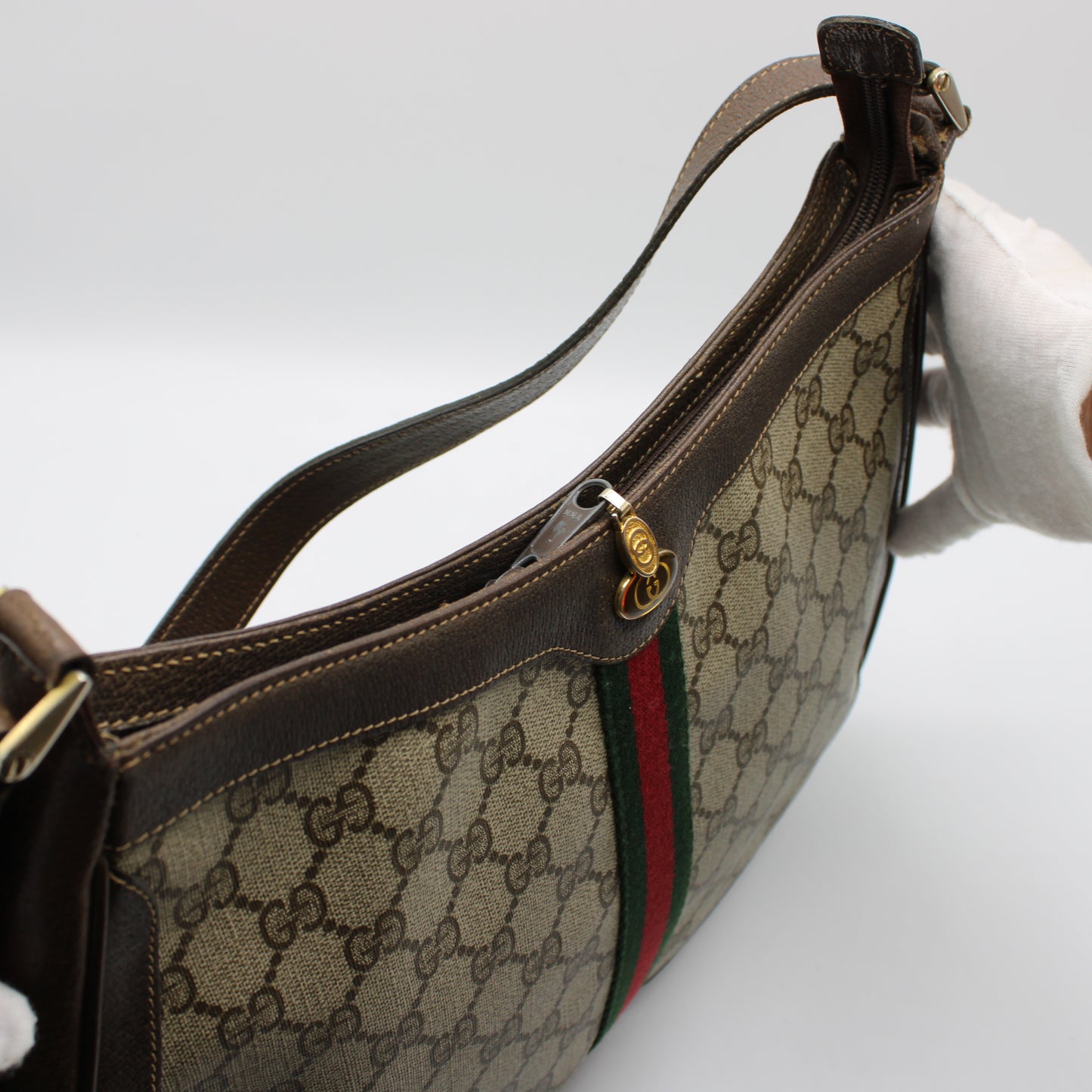 Gucci Brown GG Supreme Canvas Sherry Line Shoulder Bag