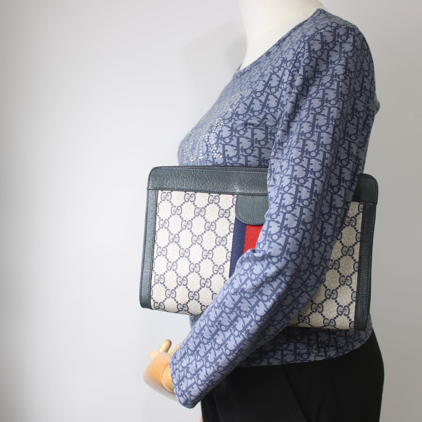 Gucci Beige GG Canvas Navy Leather Stripe Clutch Bag