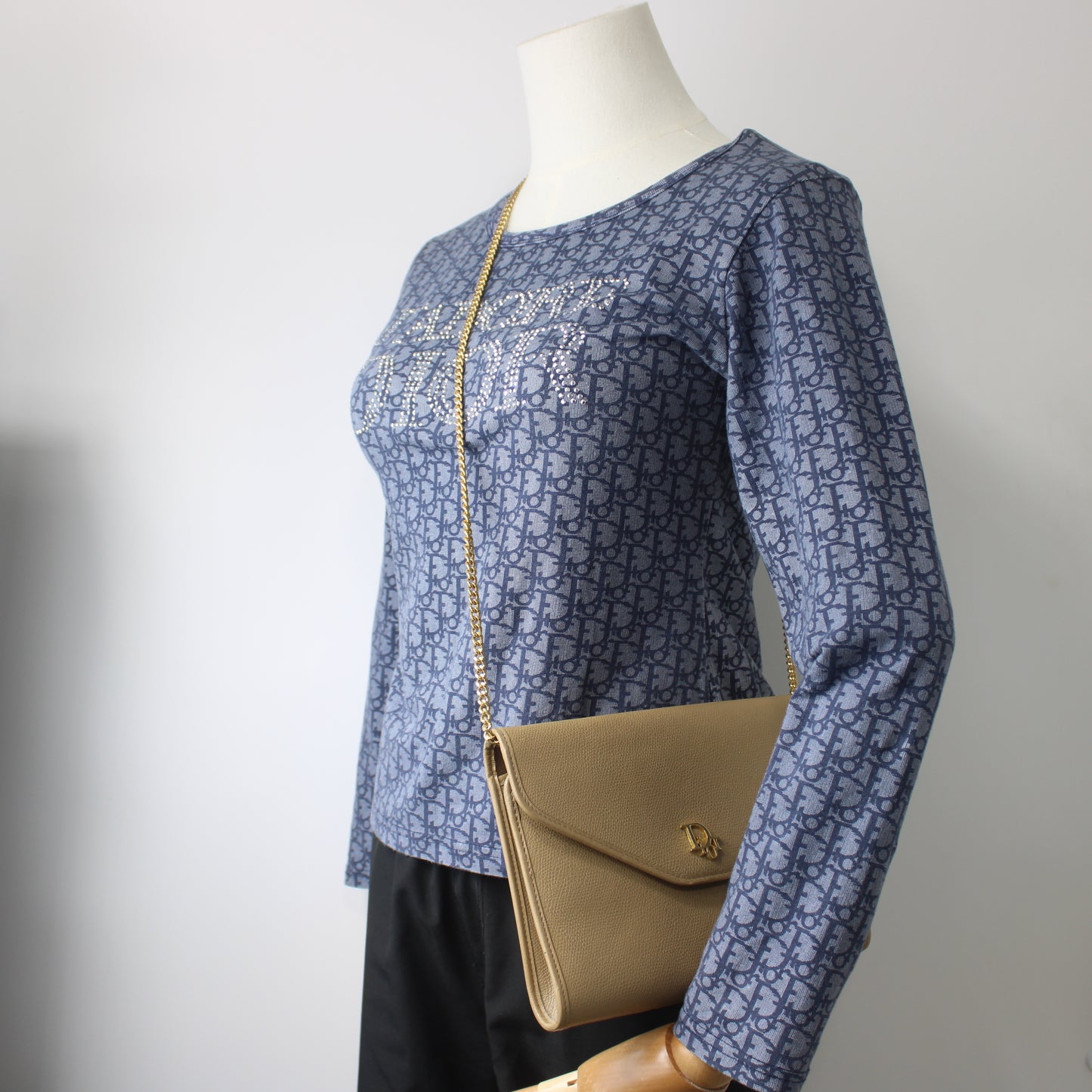 Christian Dior Beige Grained Leather Chain Crossbody Bag