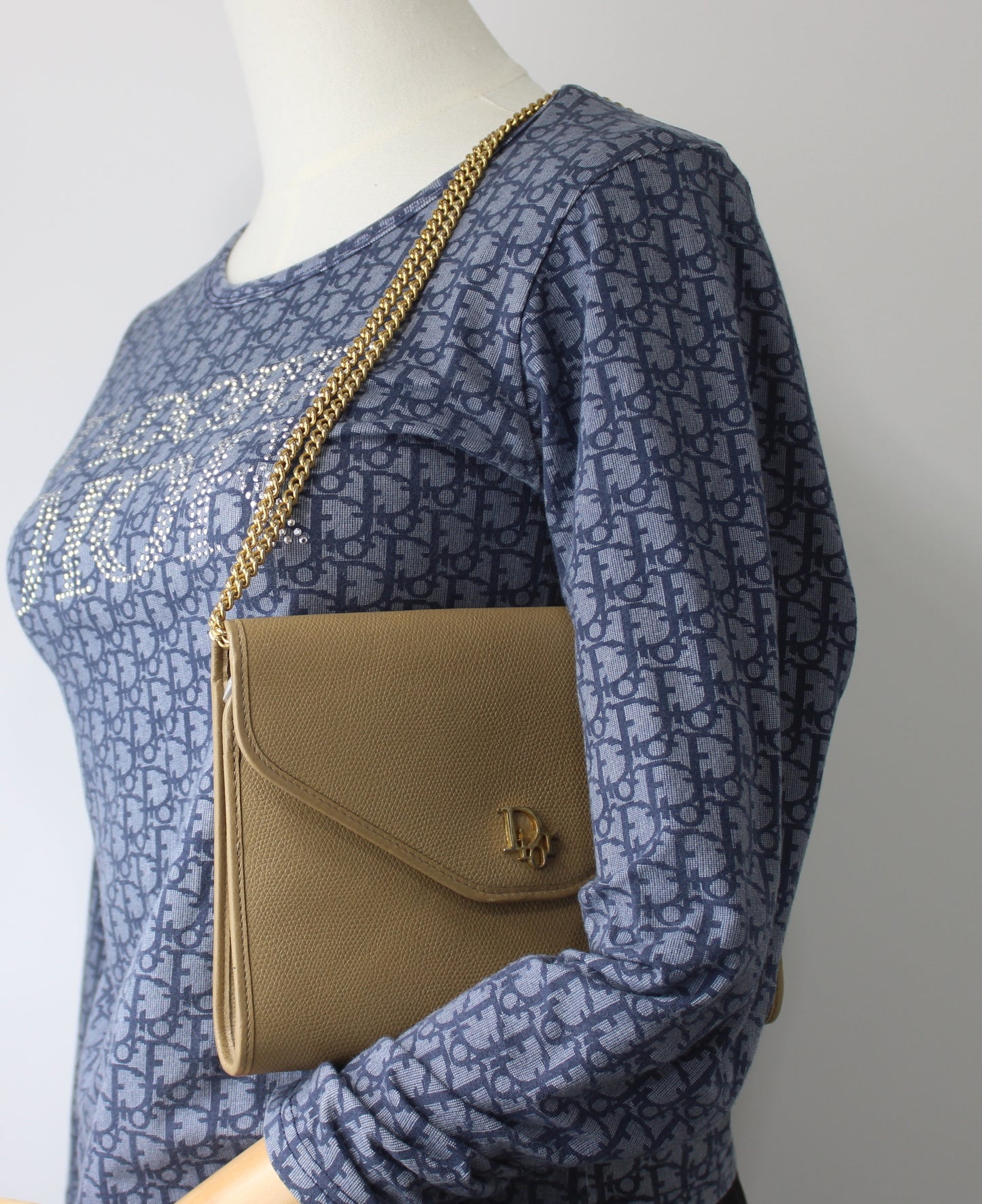 Christian Dior Beige Grained Leather Chain Crossbody Bag