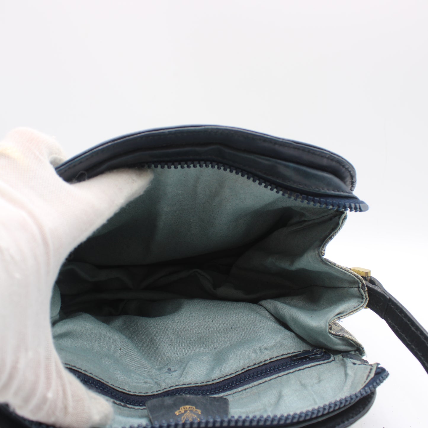 Gucci Beige And Navy GG Canvas Leather Trim Crossbody Bag