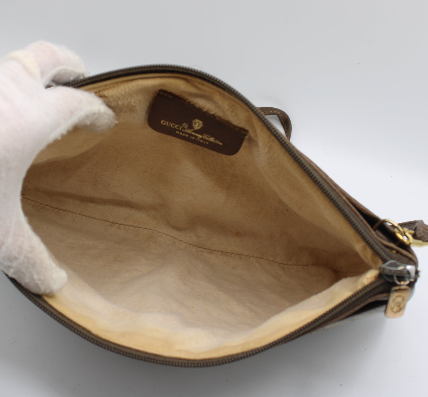 Gucci Brown GG Supreme Canvas And Leather Crossbody Clutch Bag