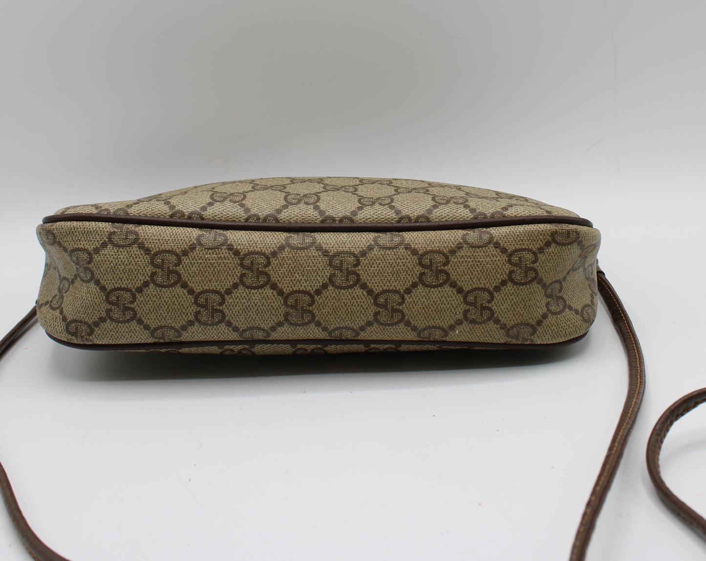 Gucci Supreme GG Canvas Crossbody Bag