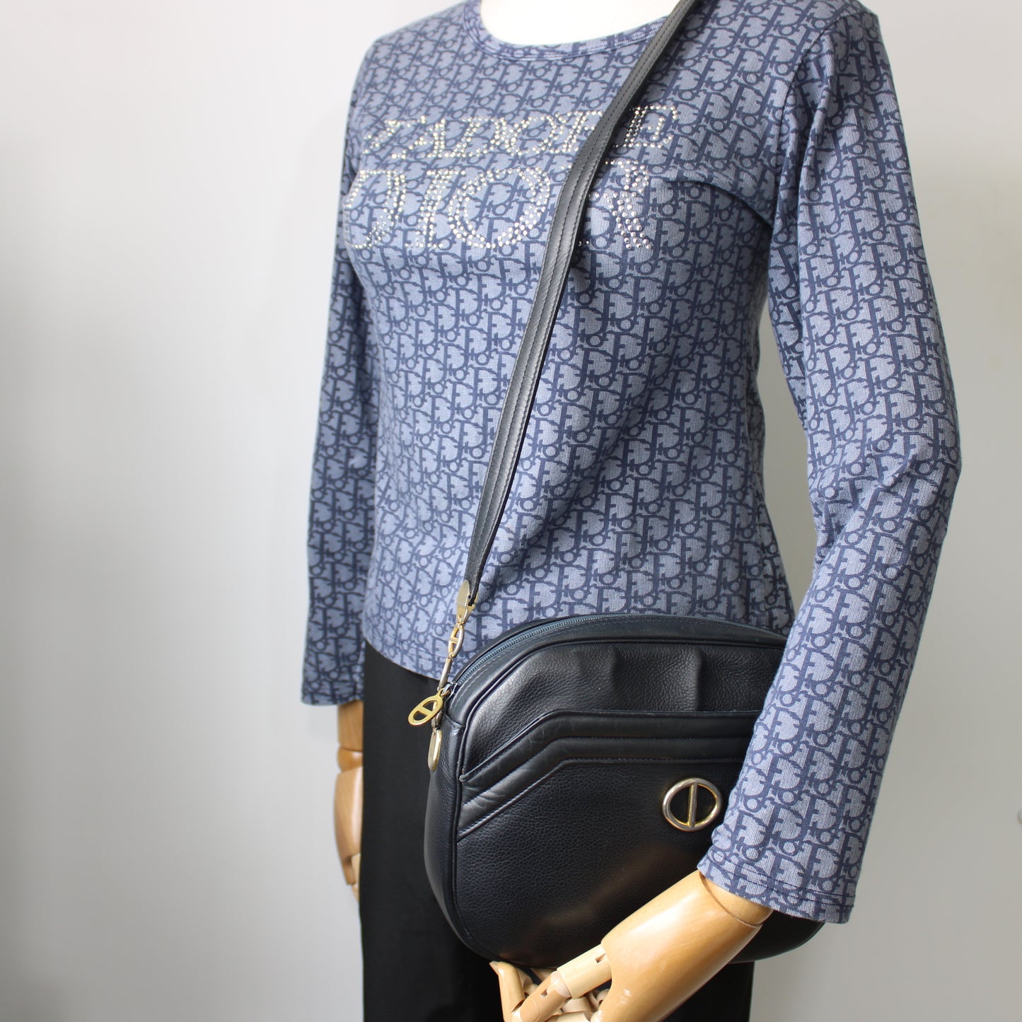 Christian Dior Black Leather CD Logo Crossbody Bag