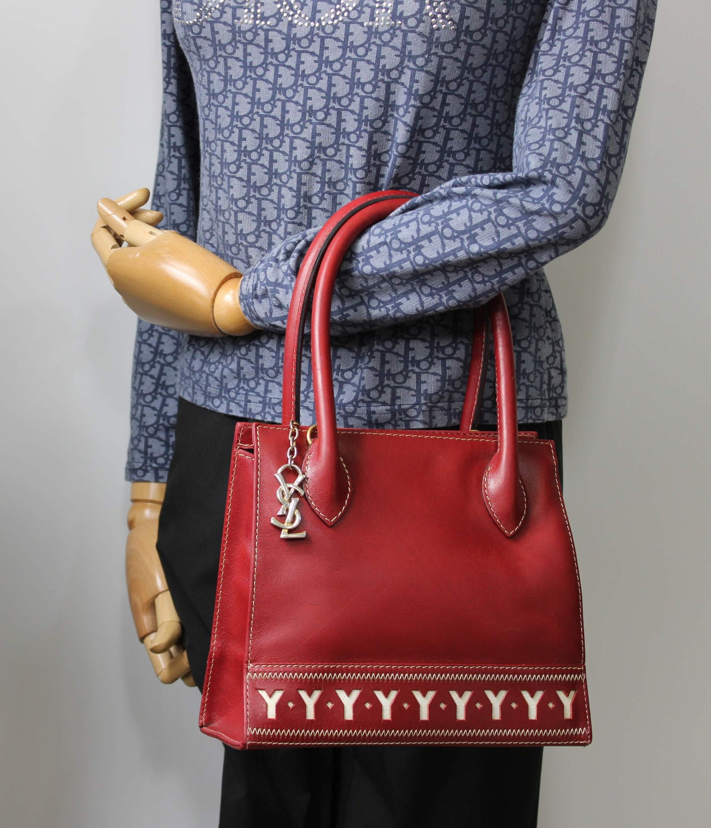Yves Saint Laurent Burgundy Leather Y Pattern Shoulder Handbag