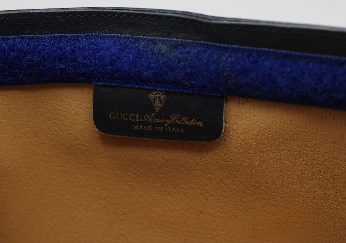 Gucci Beige GG Supreme Web Stripe Leather Clutch