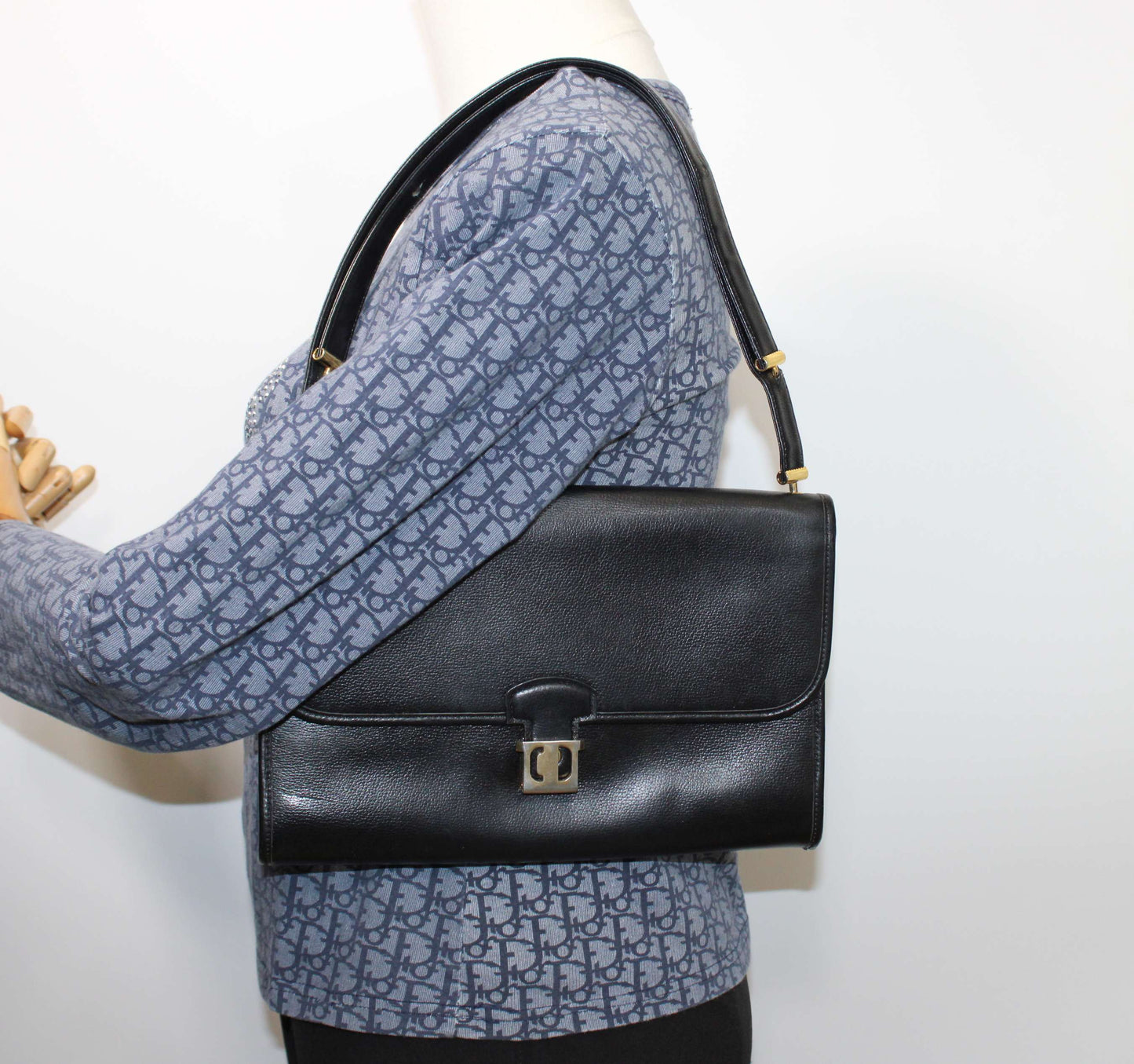 Christian Dior Black Leather Gold CD Clasp Shoulder Bag